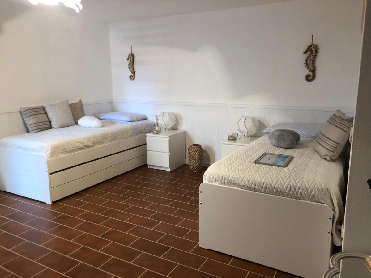 Villa Toby House à Calasetta Extérieur photo